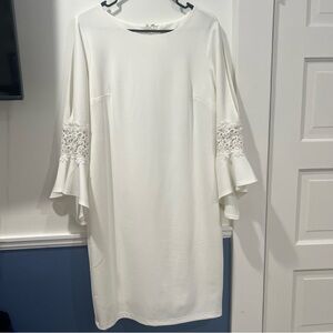 NWT Elegant White Lace Sleeve Dress